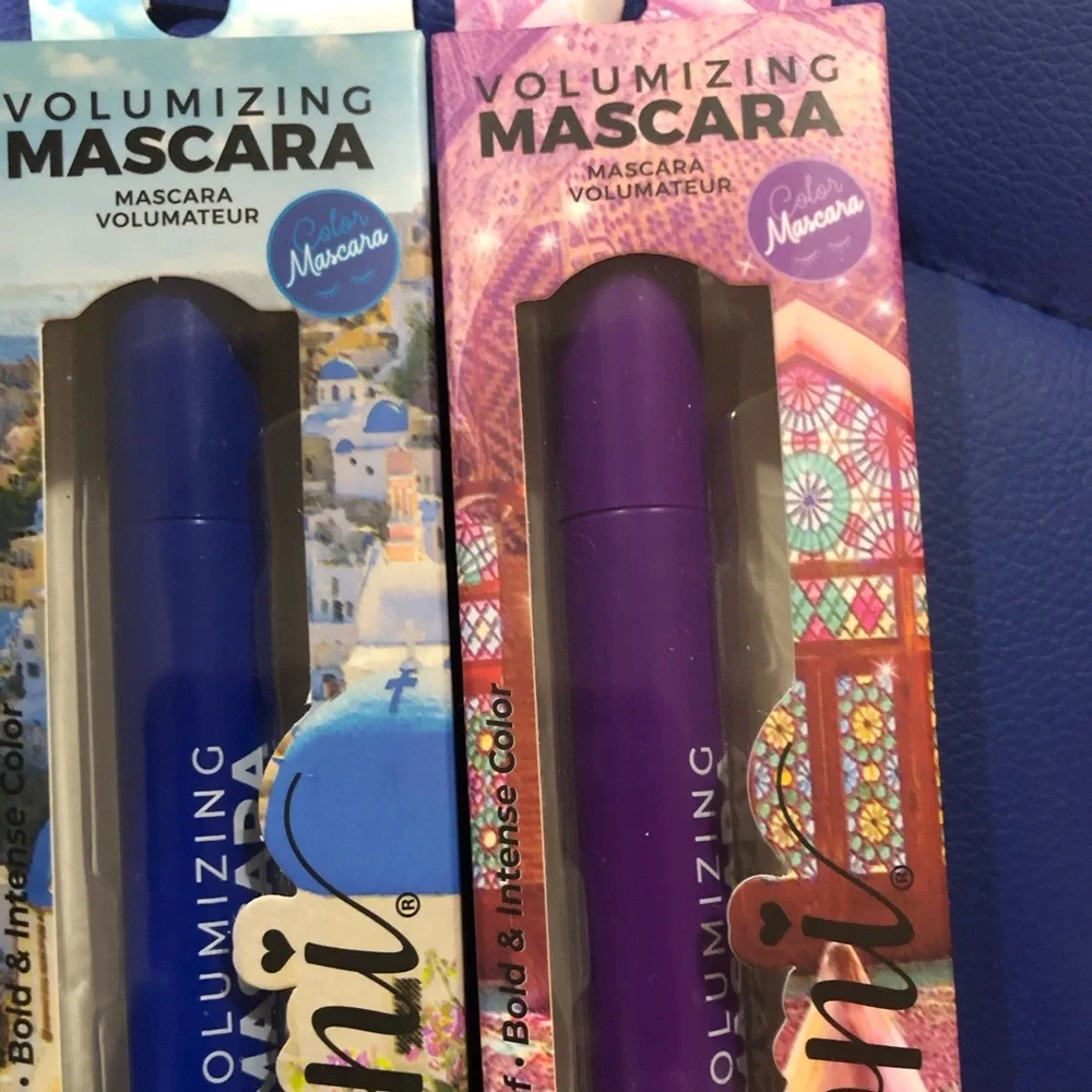 2 volumizing blue & purple colored long lasting waterproof bold intense mascaras